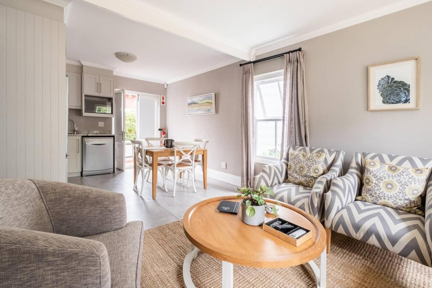Bonne Esperance Studio Apartments 스텔렌보스 외부 사진